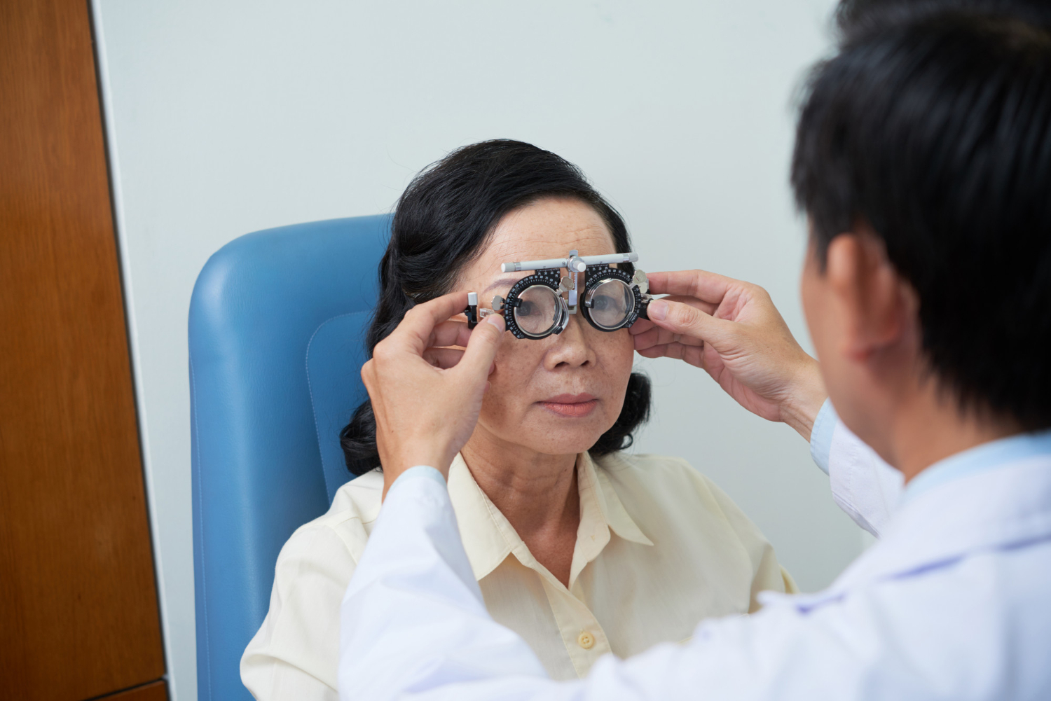 สุขภาพดวงตา: วิธีดูแลสายตาให้แข็งแรงในยุคดิจิทัล