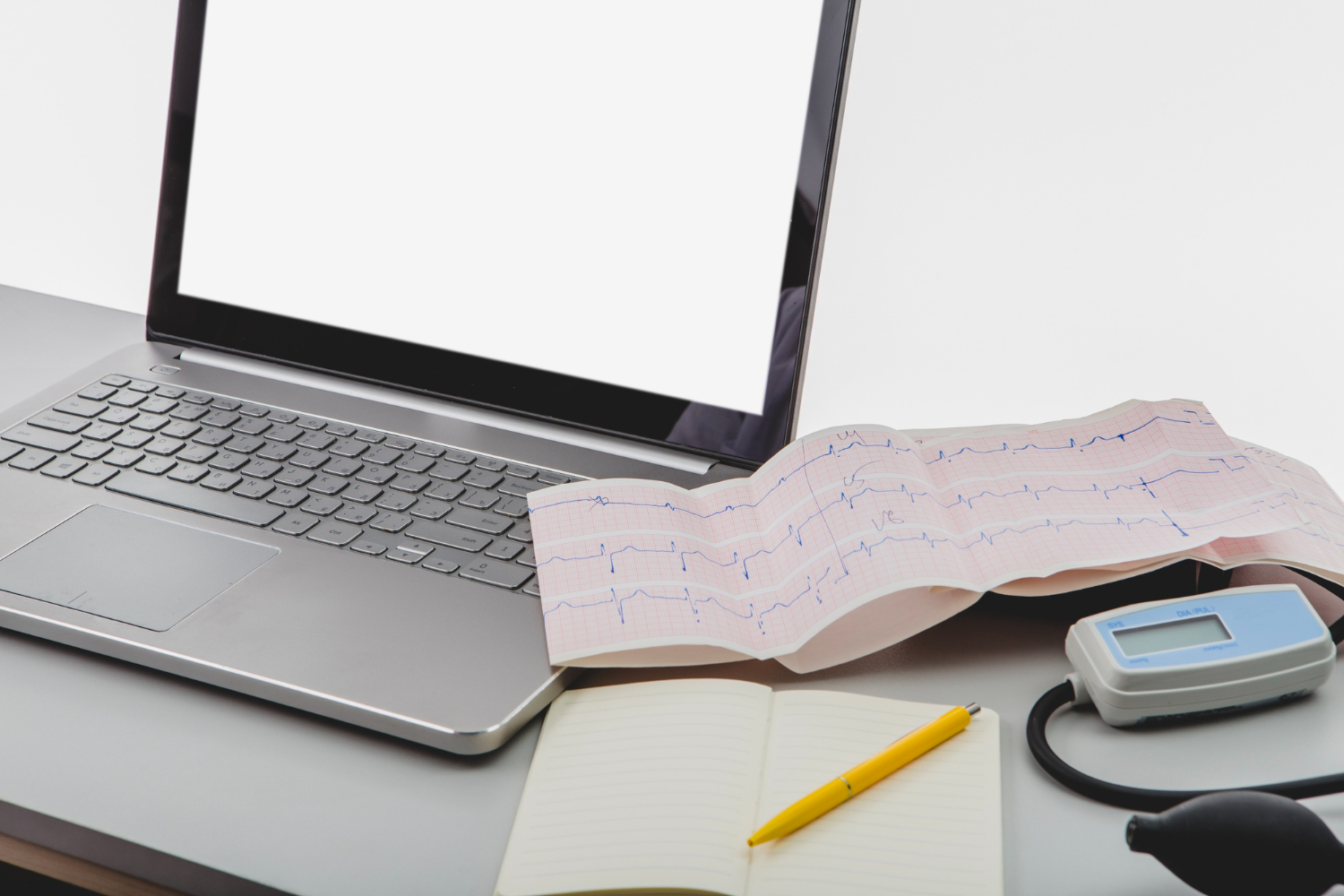 Electronic Health Records (EHR): ระบบบันทึกข้อมูลสุขภาพที่ปลอดภัยและรวดเร็ว