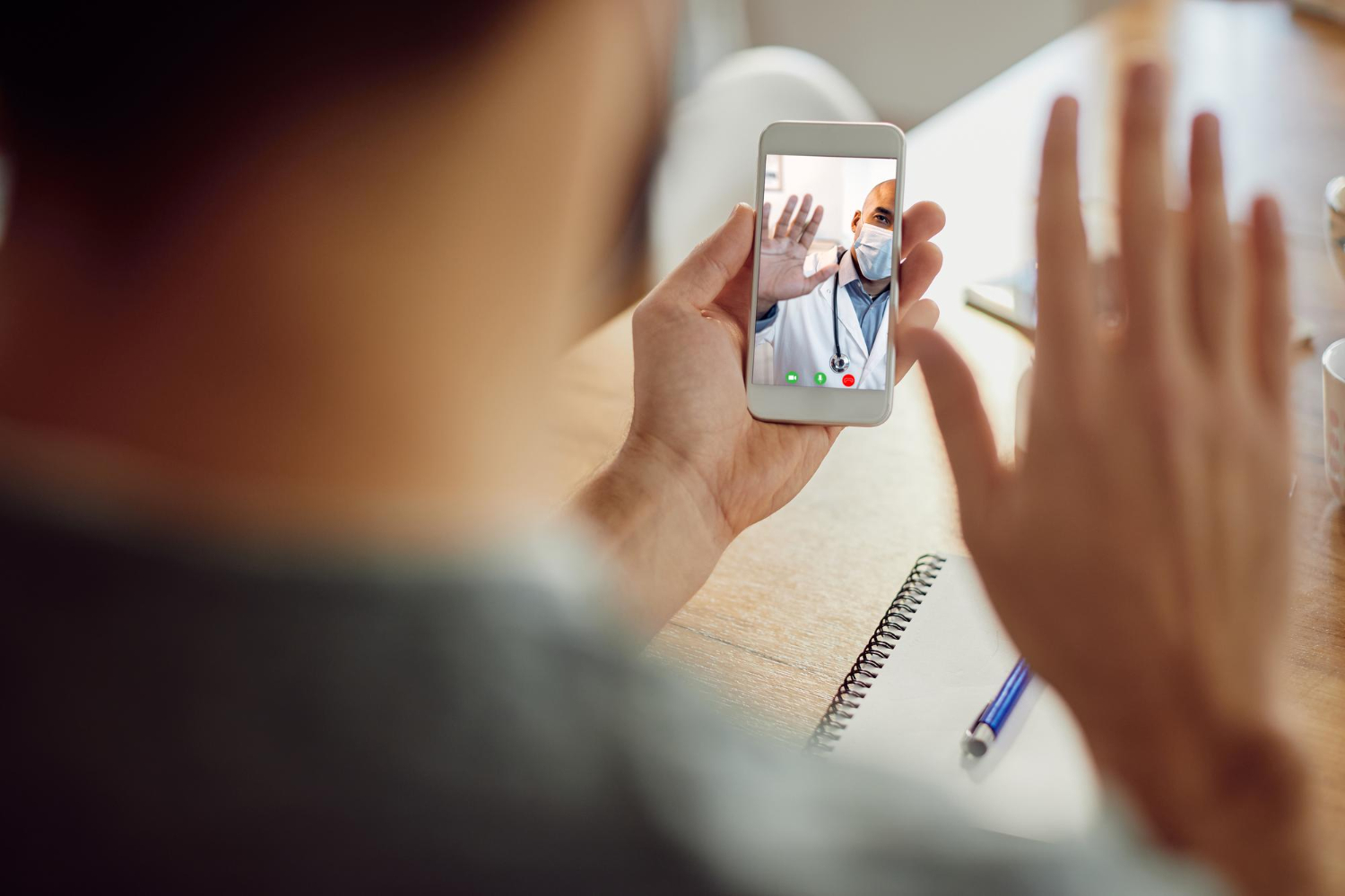 แพทย์ทางไกล (Telemedicine): ปรึกษาหมอได้ทุกที่ ไม่ต้องออกจากบ้าน